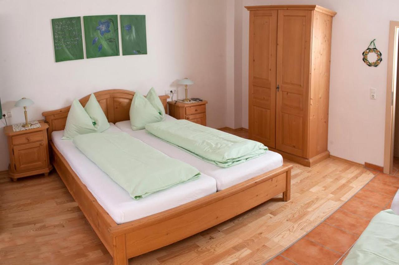 Bio-Bauernhof-Hotel Matlschweiger Lassing  Ngoại thất bức ảnh