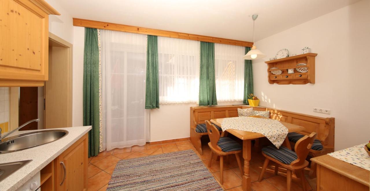 Bio-Bauernhof-Hotel Matlschweiger Lassing  Ngoại thất bức ảnh